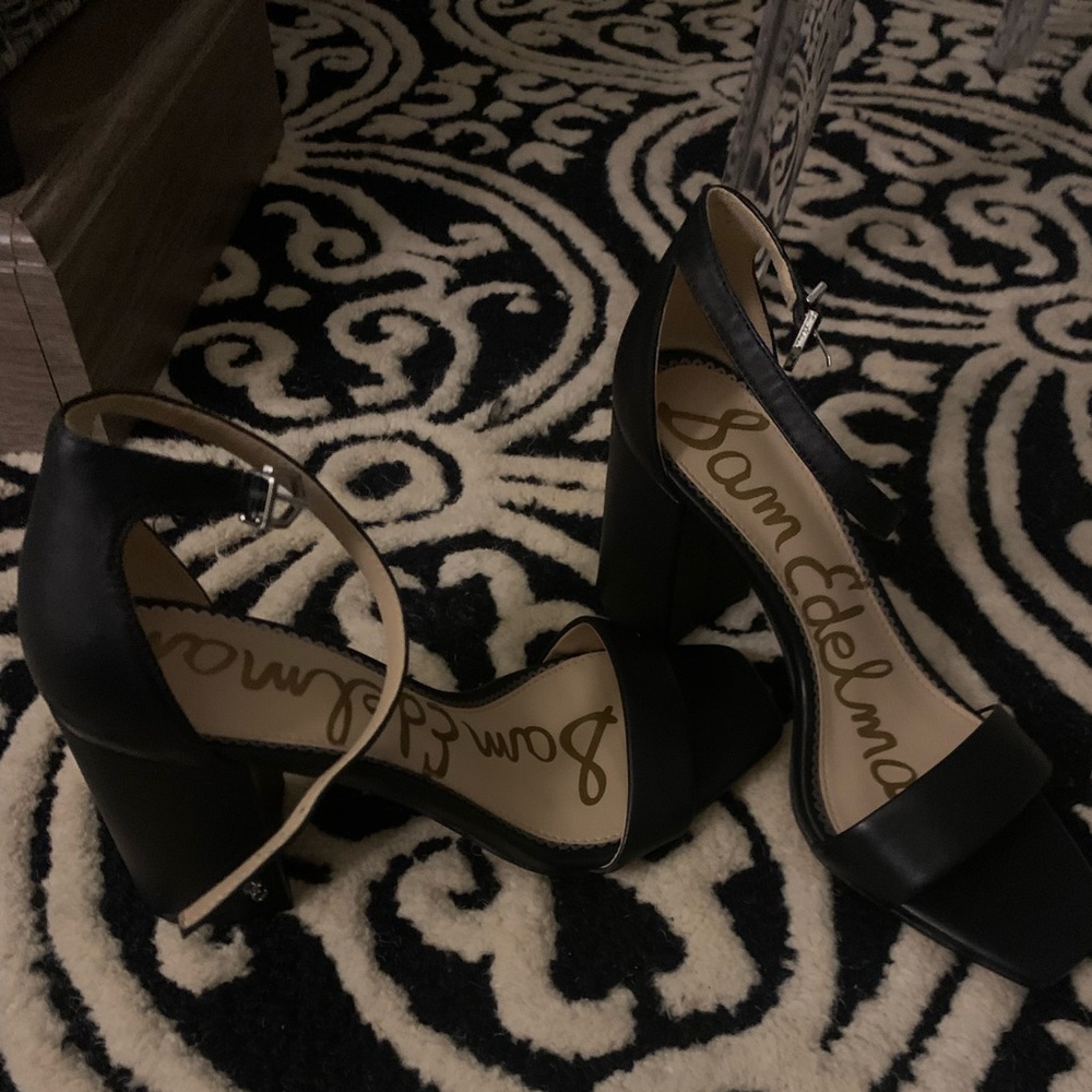 New size 7 Sam Edelman black heels